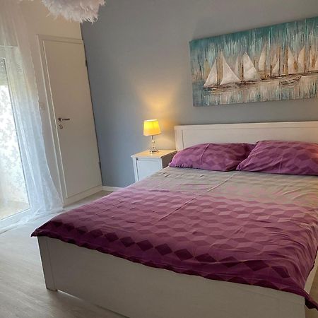 Apartments Mare Banjol Zewnętrze zdjęcie