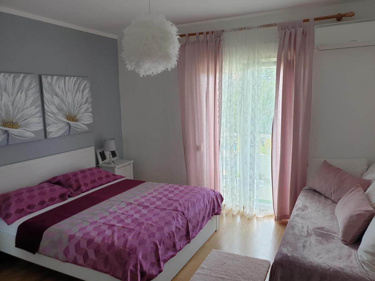 Apartments Mare Banjol Zewnętrze zdjęcie