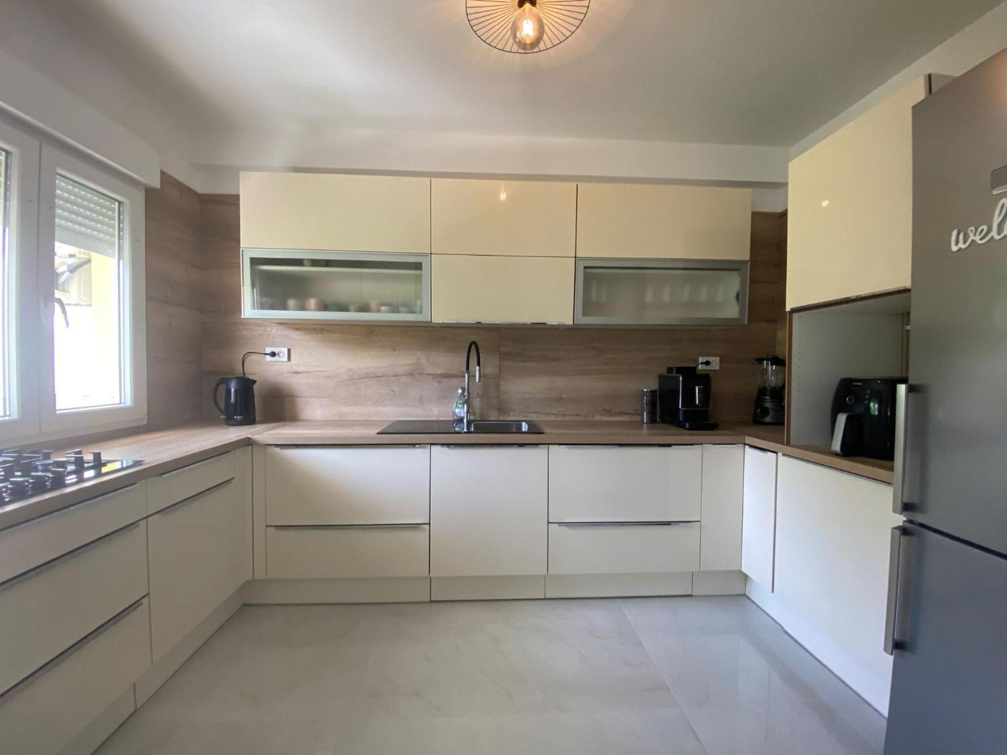 Apartments Mare Banjol Zewnętrze zdjęcie