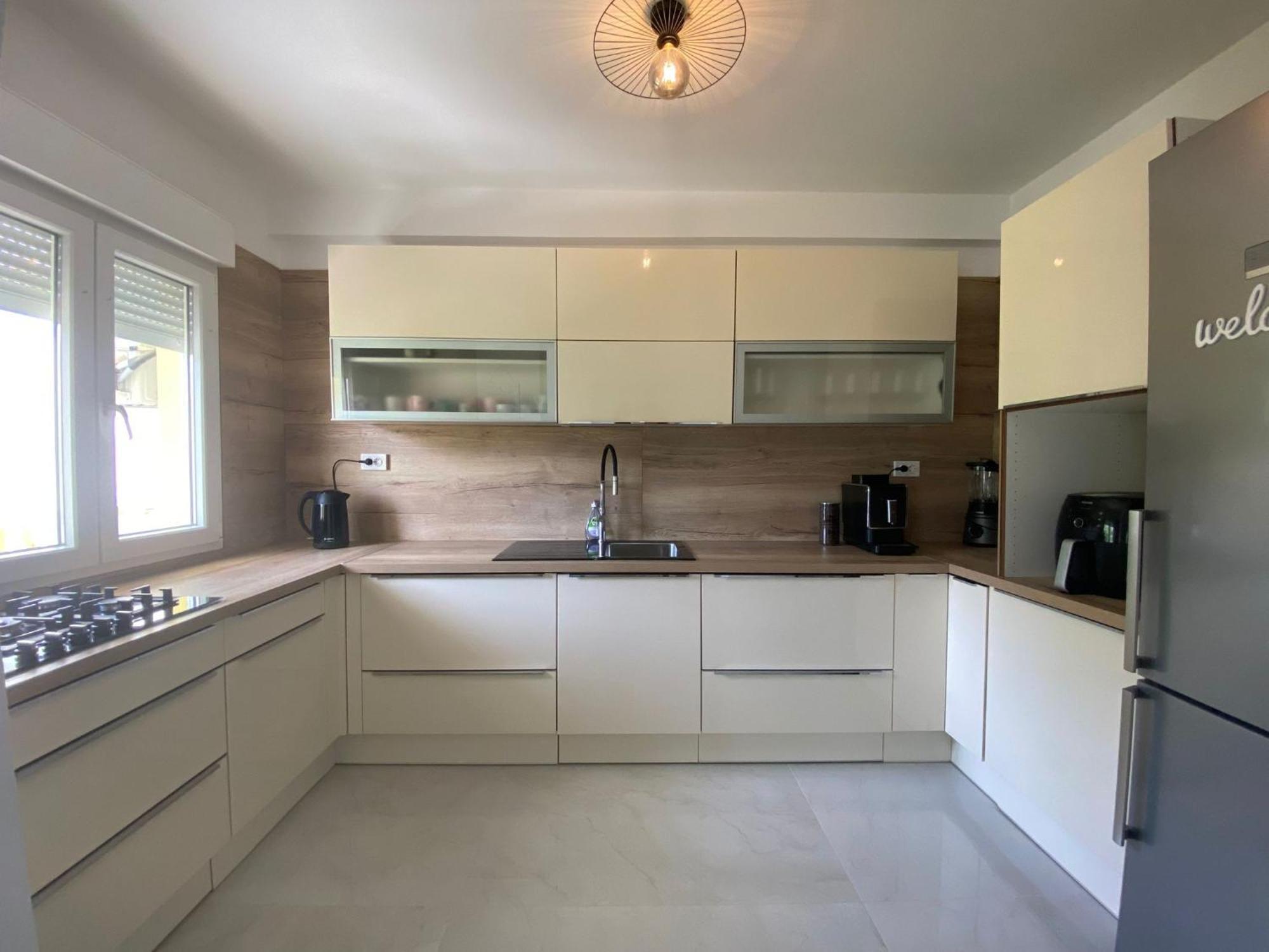 Apartments Mare Banjol Zewnętrze zdjęcie