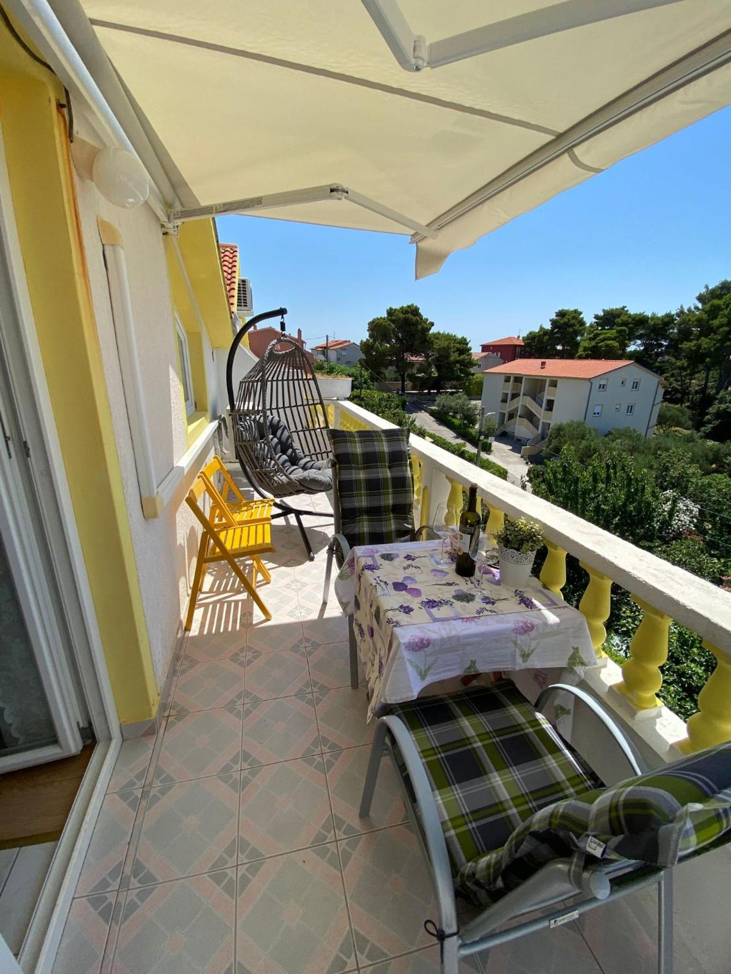 Apartments Mare Banjol Zewnętrze zdjęcie